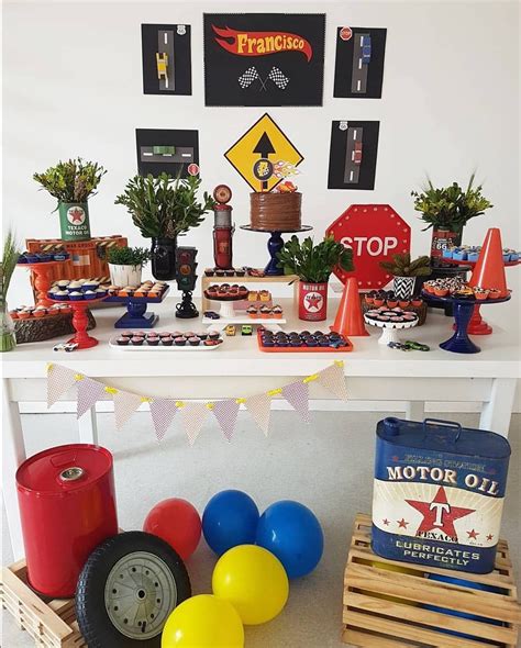 Bella Idea On Instagram Decora O Hot Wheels Para O Francisco Acervo Partysociety Bolo