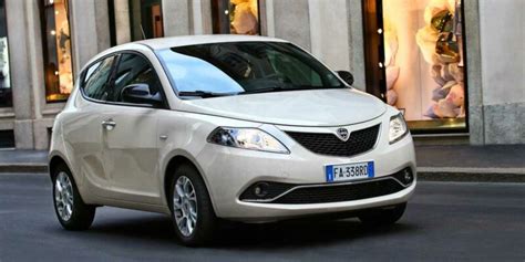 Lancia Ypsilon Allestimenti E Scheda Tecnica Brumbrum Blog