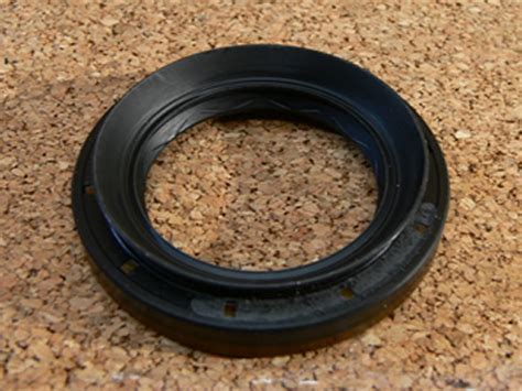 LAND ROVER FRONT DIFFERENTIAL SEAL RANGE ROVER 03 TO 12 NEW TZB000050 ...