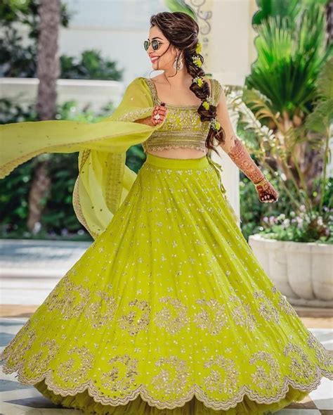 The Prettiest Lime Green Lehengas We Spotted On Brides Lehnga