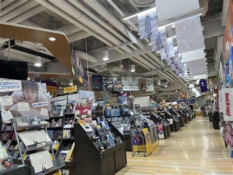 梅田nu茶屋町店 Tower Records Online