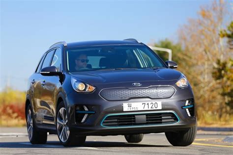 Kia E Niro Named Car Of The Year By What Car