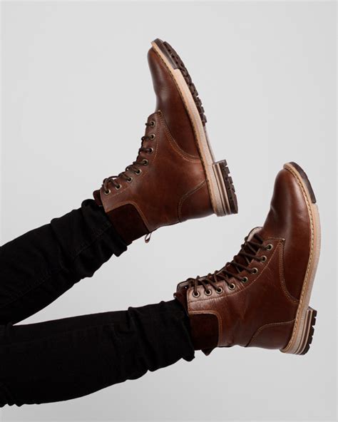 Botas Casuales Café en Cuero Para Hombre Beluar