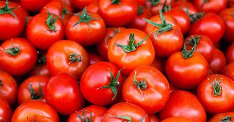 Tomatoes Nutrition Facts And Health Benefits