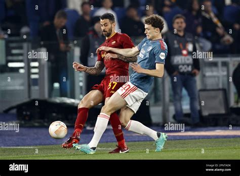 Roma Italia De Abril De Lr Leonardo Spinazzola Del As Roma