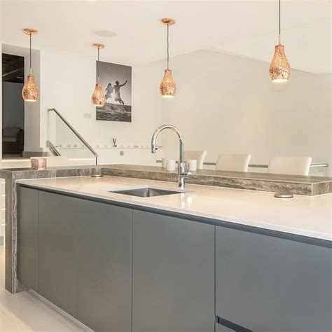 Blanco Stellar Finition Quartz Silestone Suede Marbrerie Francaise