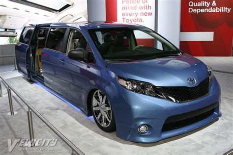 2010 Toyota Sienna Swagger Wagon Supreme Pictures