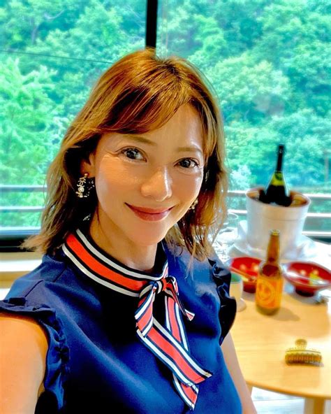 箕輪玖美さんのインスタグラム写真 箕輪玖美instagram 「シャレーアイビー 定山渓 ・ ・ 大〜好きなお宿🥰 あまりにも気に入り過ぎて、 ミノチャンネル（主人のyoutube