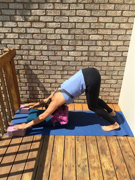 How (and why) to start a daily yoga practice – practice yoga at home