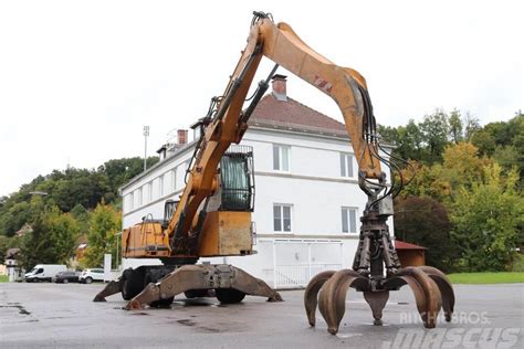 Liebherr A C Umschlagbagger Mit Greifer Deutschland