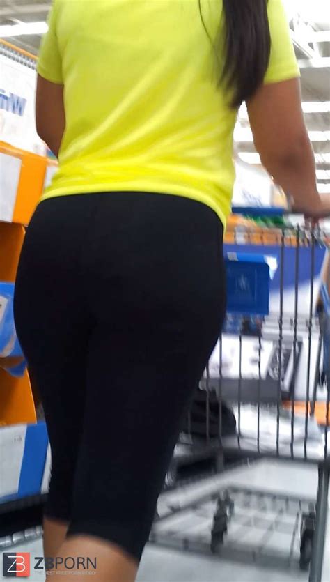 GINORMOUS Cuban Culo Latina MUMMY In Stockings VOYEUR UBER CUTE FATTY