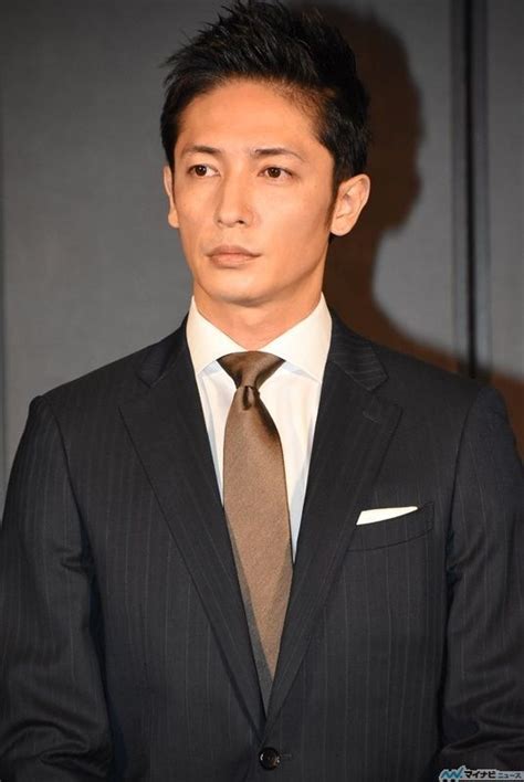 玉木宏の髪型【2024最新】出演作別にショート・パーマなどのオーダー＆セットを全種解説 玉木宏 玉木 髪型 ミディアム