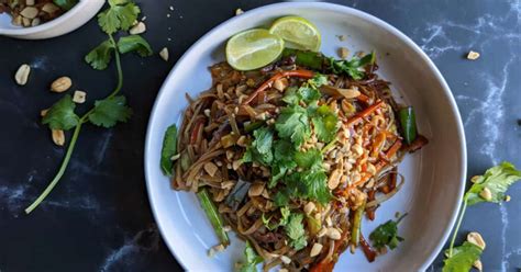 Vegetarian Pad Thai Recipe — Samsung Food