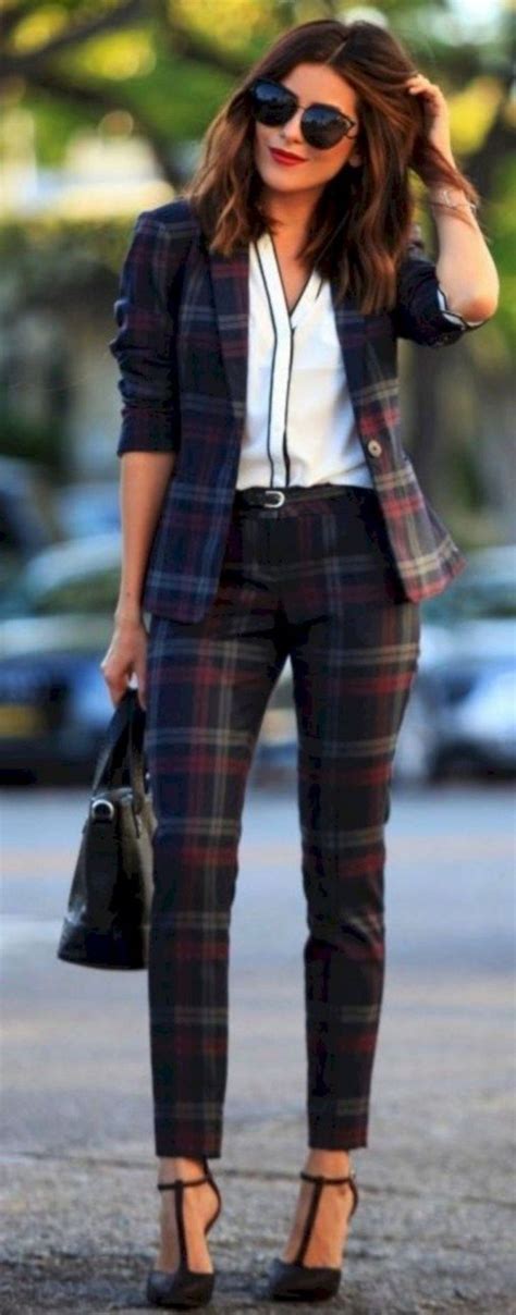 40 Fashionable Work Outfit Ideas For Women To Looks More Elegant