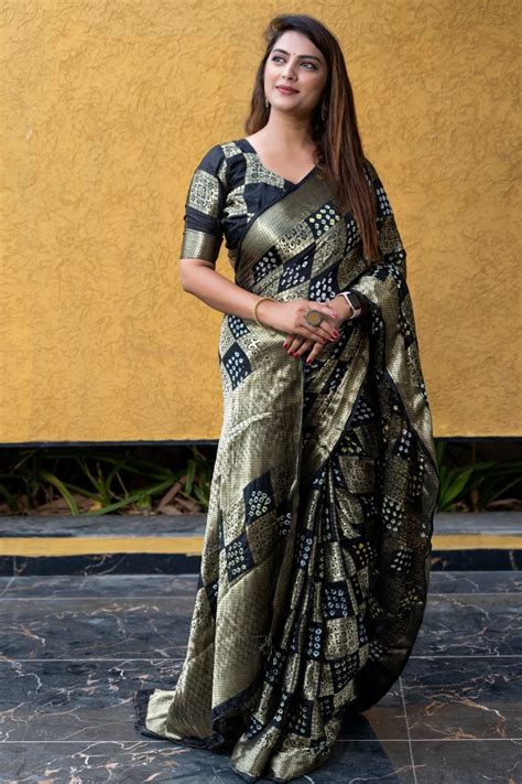 Woven Pure Bandhej Silk Saree In Black Ucchal Fashion