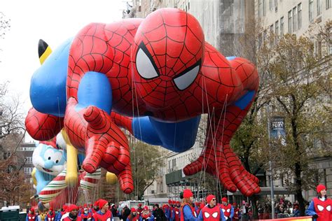 Macys Thanksgiving Parade 2014 Pictures Popsugar Celebrity Photo 22