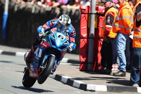 Michael Dunlop At Senior Tt Aboard Gsx R1000 Sick Onboard Video