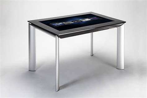 Samsung SUR40, The Next Generation Microsoft Surface | Ubergizmo