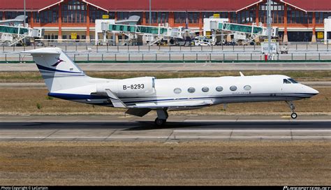 B 8293 Deer Jet Gulfstream G450 G IV X Photo By LaCurtain ID