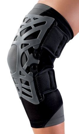 REACTION WEB Knee Brace DJO Global