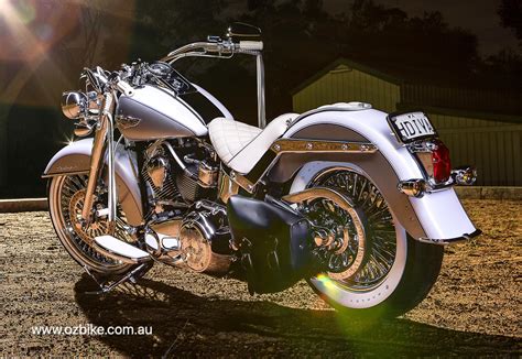 Ozbike Digital Magazine Western Bling Harley Deluxe Ozbike02