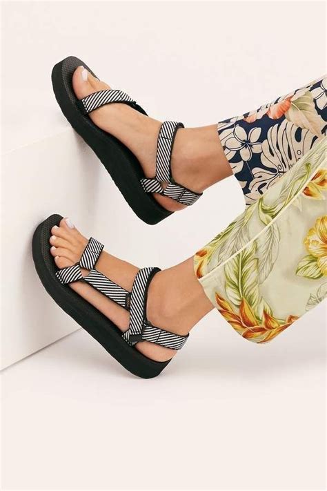 Pin By Collection Ivoire On Sandales Heel Sandals Outfit Womens