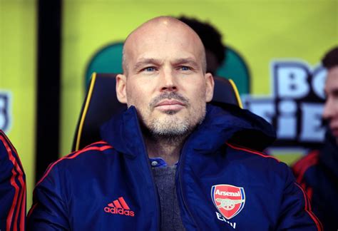 Ljungberg Urges Arsenal To Learn From Man Citys Cynical Fouling