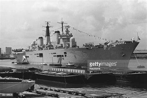 Hms Ark Royal Stock Fotos Und Bilder Getty Images