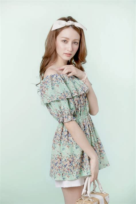 YOCO Womens Bare Shouldered Floral Top Japanese Korean Fashion EBay