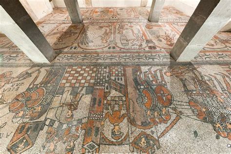 Mosaico Pavimentale Xi Secolo Abbazia Di San Colombano Bobbio