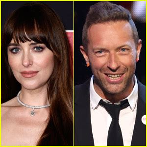 Dakota Johnson Chris Martin Got Engaged Years Ago Source Reveals