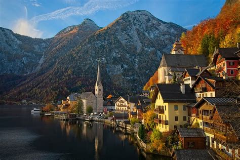 Otoño montañas lago edificio hogar Austria Alpes Hallstatt Lago