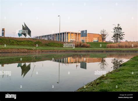 Bicester town centre hi-res stock photography and images - Alamy