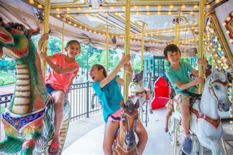 Parx Liberty Carousel At Franklin Square Philly Happening