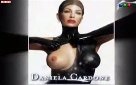Naked Daniela Cardone In Divas En Exceso