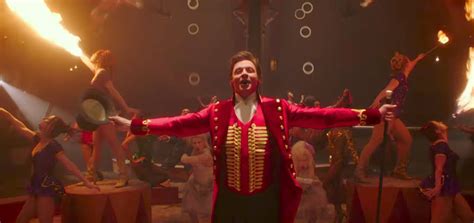 Hugh Jackman is a Singing Ringmaster in New ‘Greatest Showman’ Trailer ...