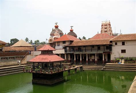 10 Most Famous Temples of Karnataka - Trans India Travels