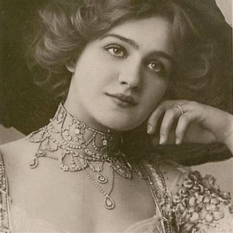 Beautiful Edwardian Women