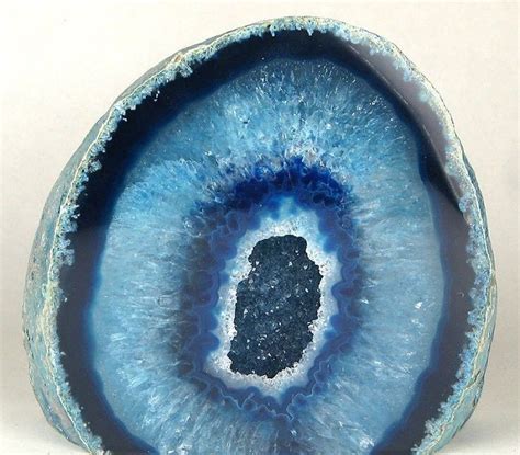 25 невероятно красивых и редких камней | Minerals and gemstones, Gems ...