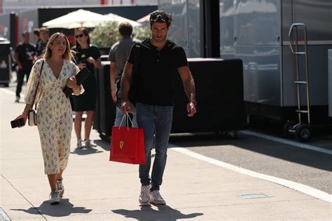 Carlos Sainz Sparks Break Up Speculations With His GF Isabel Hernáez ...