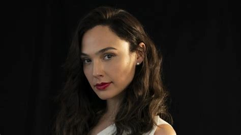 Gal Gadot The Real Life Wonder Womans Biography Must Read