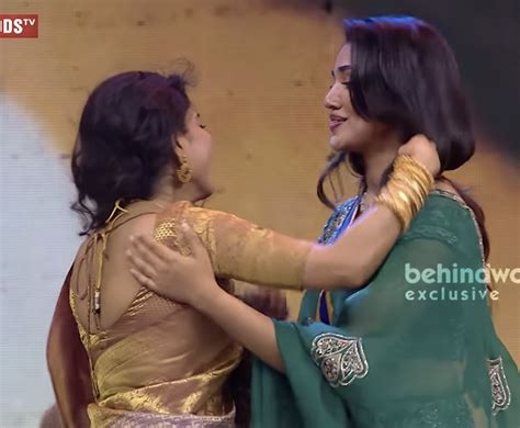 Kasi Penchkundham On Twitter Lesbian SaiPallavi KrithiShetty