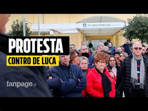 Ospedale Di Boscotrecase Si Infiamma La Protesta De Luca Riapra Il