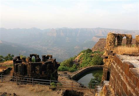 raigad fort maharashtra history timings information