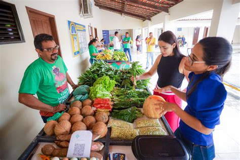 Câmara realiza mais uma edição da Feira da Agricultura Familiar