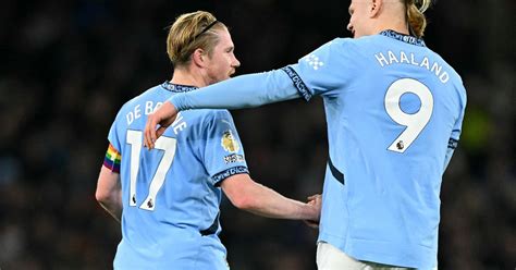 Le City De De Bruyne Et Doku Simpose Leicester Et Se Relance