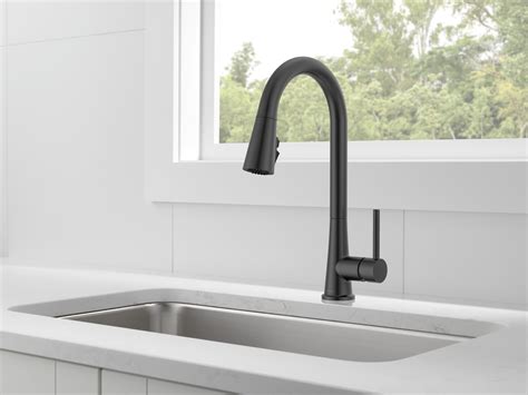 Peerless Precept Single Handle Pull Down Sprayer Kitchen Faucet In