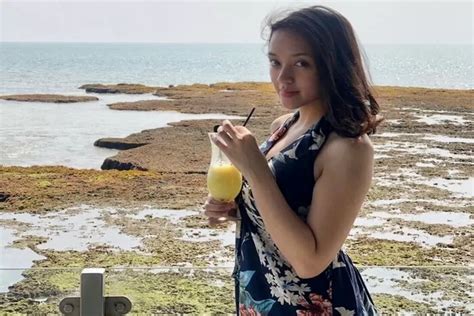 Profil Dan Biodata Amanda Zahra Yang Viral Di Twitter Umur Suami