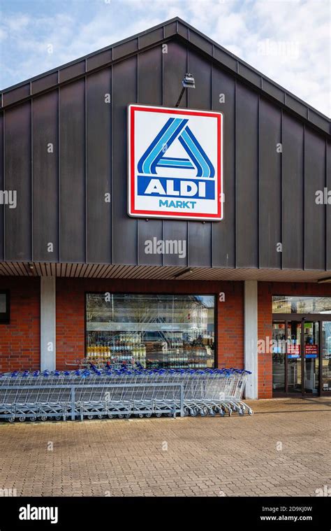 Aldi Logo Brand Hi Res Stock Photography And Images Alamy