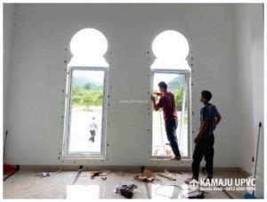 Pemasangan Jendela UPVC Dan Kaca Painting Masjid Leupung Aceh Besar